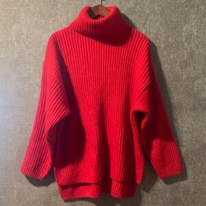H&M Sweater NWOT - size XS